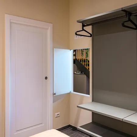 La Pinacoteca By Napoliapartments 4* Νάπολη